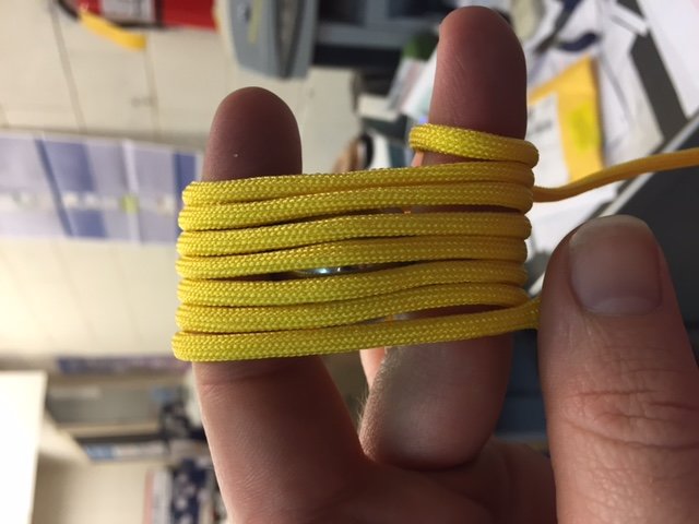 How to make another thing. Alright, let's get this how to started. First you will need: 10ft (3.048m) of paracord 1in (2.54cm) steel ball bearing Scissors (some